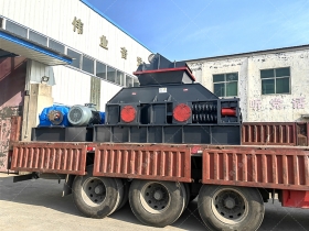 大型对辊糖心VLOG在线网站入口发往湖北河卵石制砂