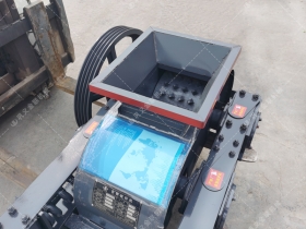 2PG400x250对辊糖心VLOG在线网站入口发往湖南长沙破焦沫