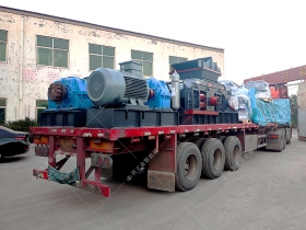 1000x700半自动液压对辊破碎糖心成版人性视频APP下载发往河南