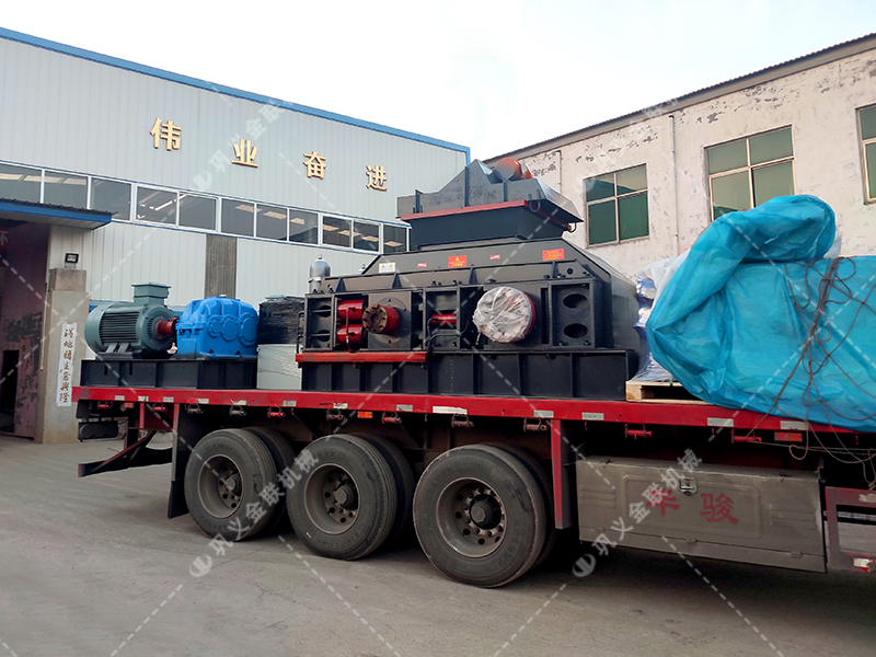 2PGY1200x800鹅卵石液压对辊糖心成版人性视频APP下载发往重庆